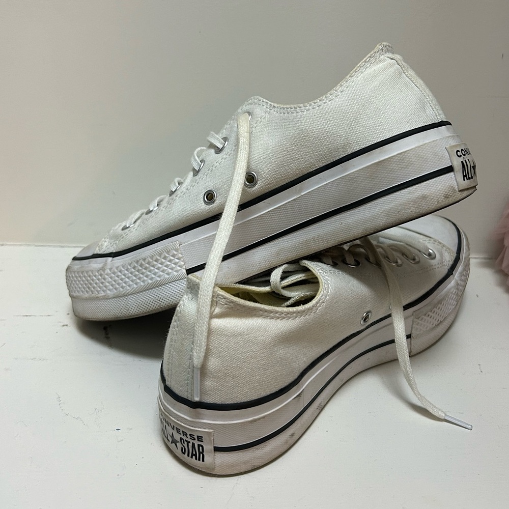 Chuck Taylor White All Star Platform Sneakers